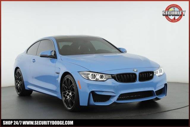 2018 BMW M4 RWD photo