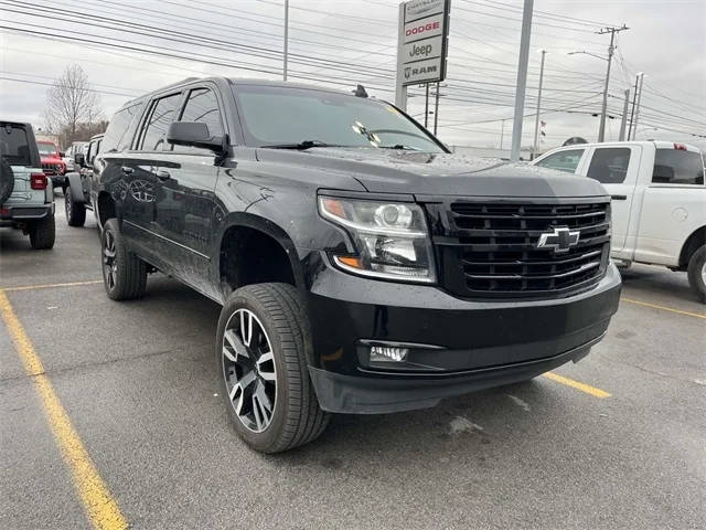 2018 Chevrolet Suburban Premier 4WD photo