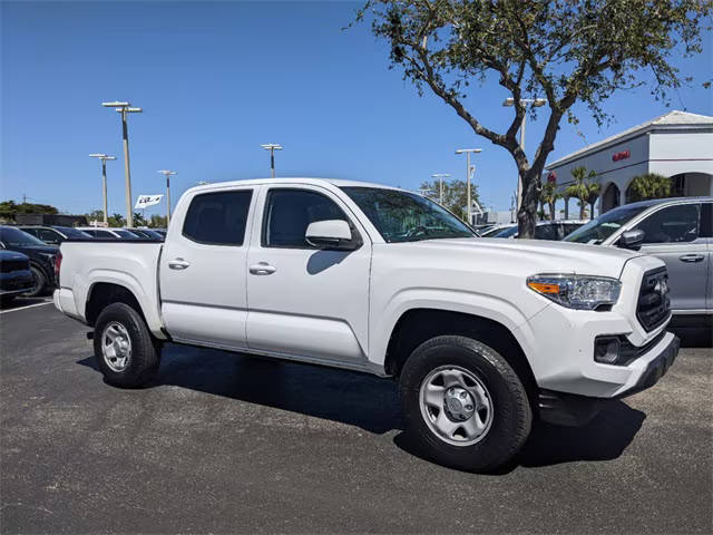 2018 Toyota Tacoma SR RWD photo