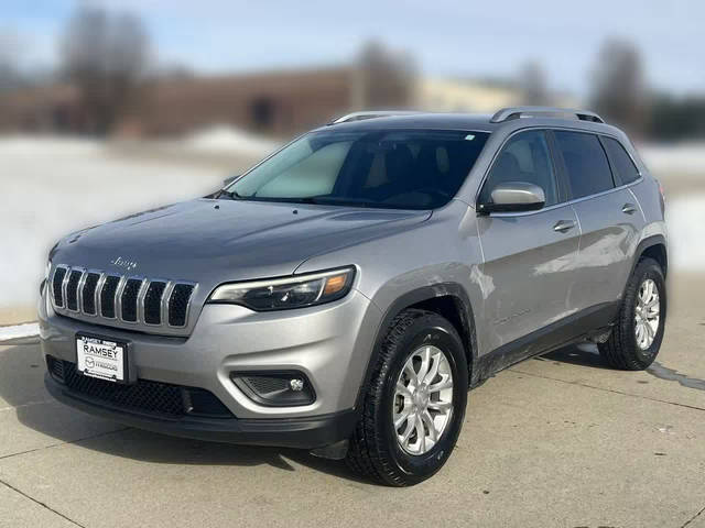 2019 Jeep Cherokee Latitude 4WD photo