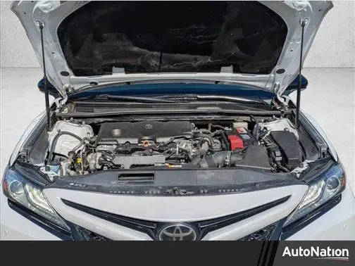 2018 Toyota Camry XSE FWD photo
