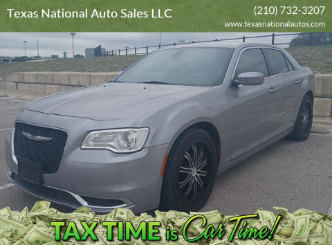 2017 Chrysler 300 Limited RWD photo