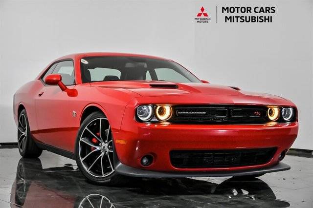 2018 Dodge Challenger R/T Scat Pack RWD photo