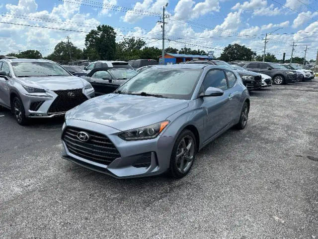 2019 Hyundai Veloster 2.0 FWD photo