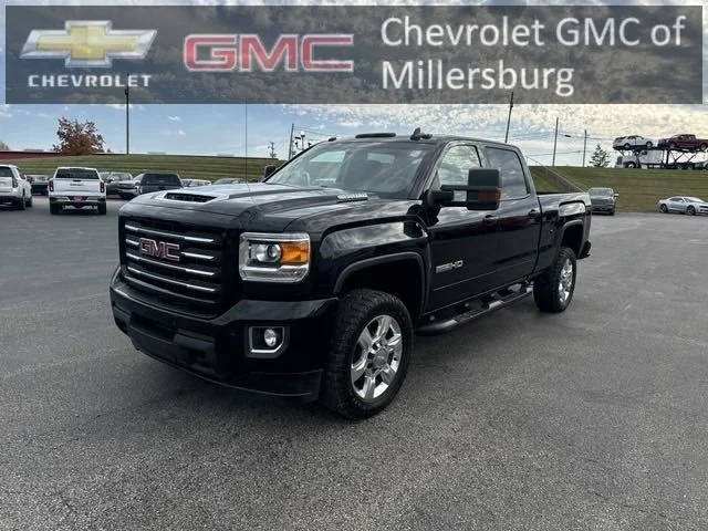 2019 GMC Sierra 2500HD SLT 4WD photo