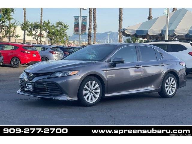 2018 Toyota Camry LE FWD photo