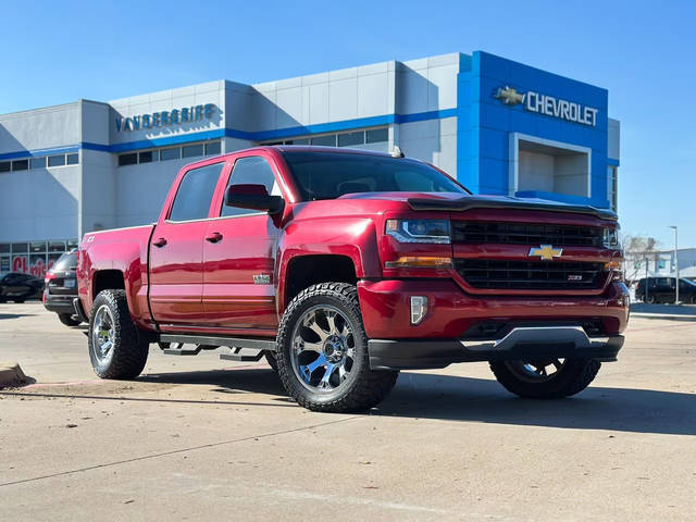 2018 Chevrolet Silverado 1500 LT 4WD photo