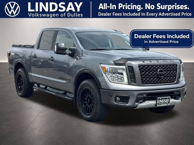 2018 Nissan Titan PRO-4X 4WD photo
