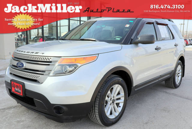 2015 Ford Explorer Base 4WD photo