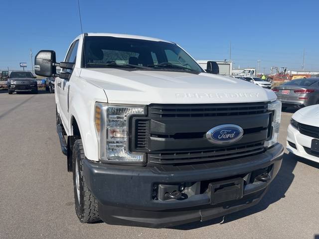 2018 Ford F-250 Super Duty XL 4WD photo