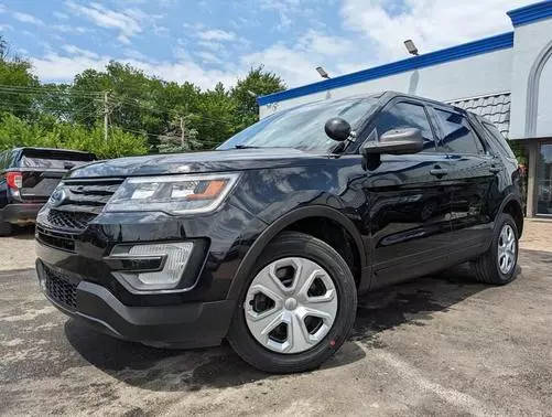 2018 Ford Explorer  AWD photo