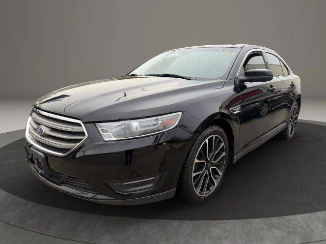 2018 Ford Taurus SEL FWD photo