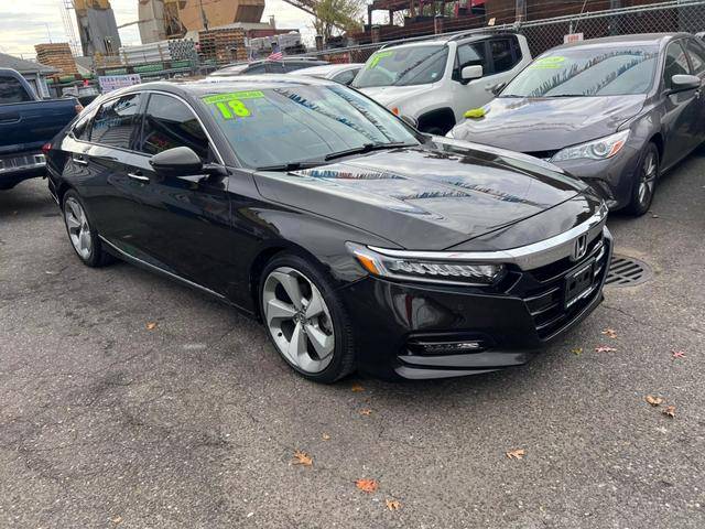 2018 Honda Accord Touring 1.5T FWD photo