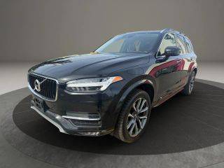 2019 Volvo XC90 Momentum AWD photo