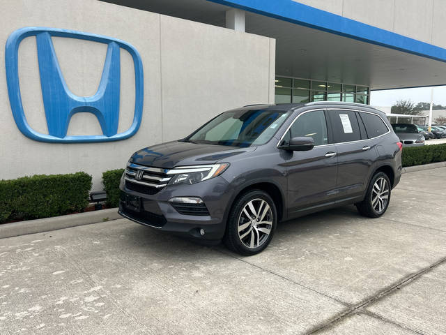 2018 Honda Pilot Elite AWD photo