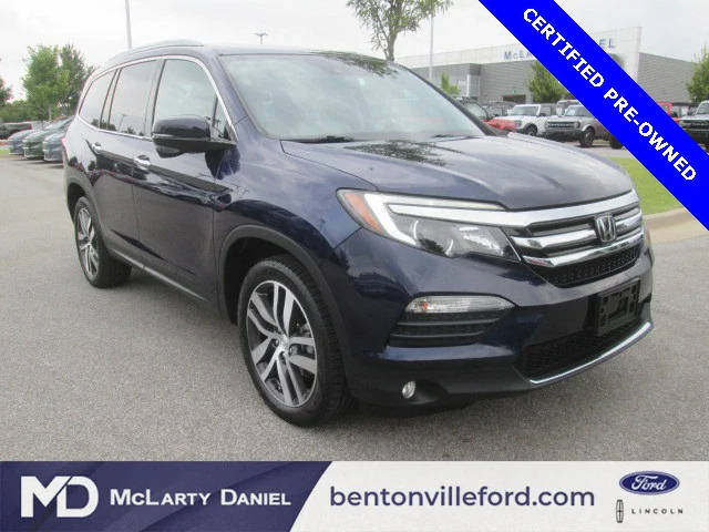 2018 Honda Pilot Touring AWD photo