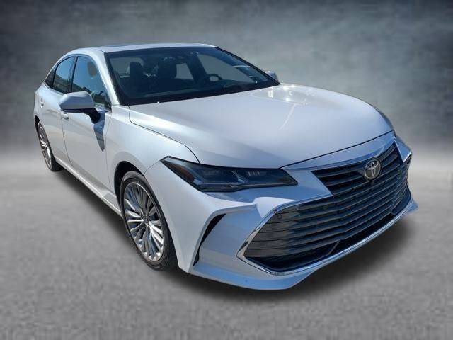 2019 Toyota Avalon Limited FWD photo