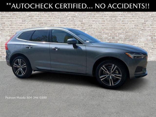 2018 Volvo XC60 Momentum AWD photo