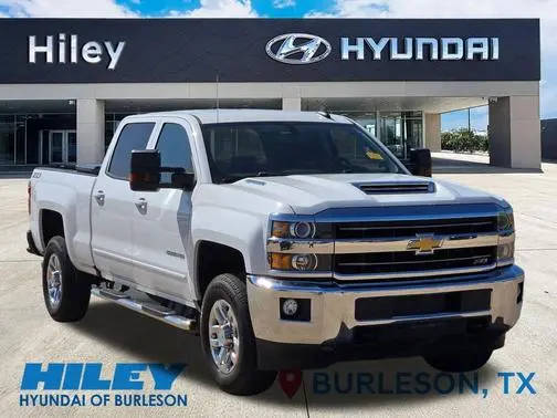 2019 Chevrolet Silverado 2500HD LT 4WD photo
