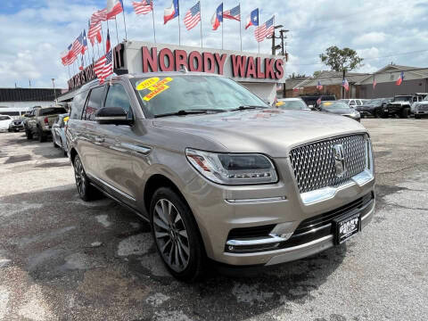 2018 Lincoln Navigator Select RWD photo