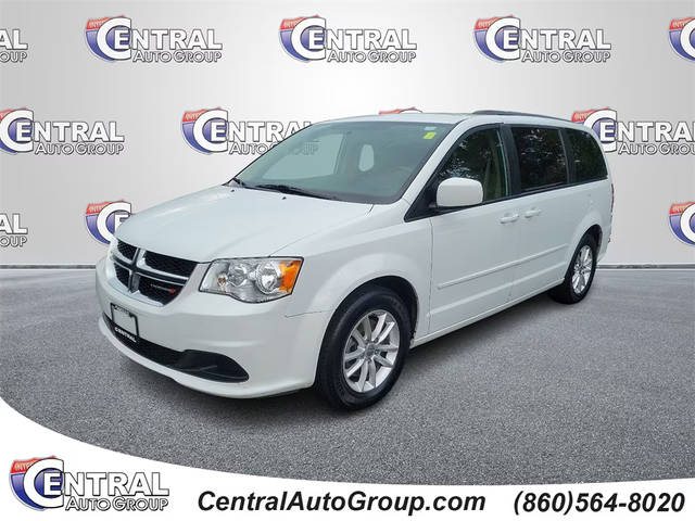 2016 Dodge Grand Caravan SXT FWD photo