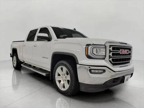 2016 GMC Sierra 1500 SLE 4WD photo