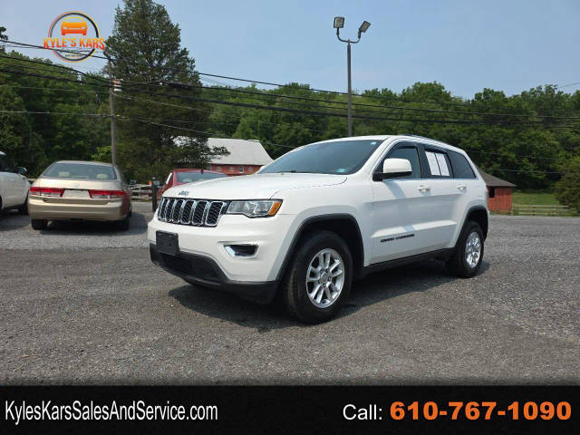 2018 Jeep Grand Cherokee Laredo E 4WD photo