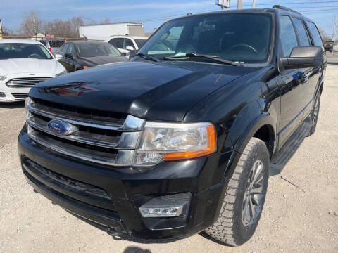 2017 Ford Expedition XLT 4WD photo