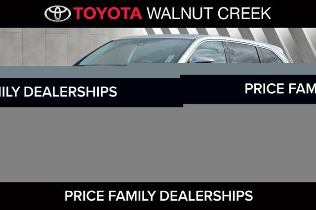 2018 Toyota Highlander LE FWD photo