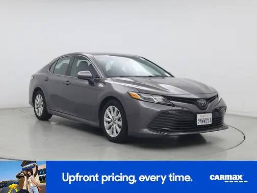 2018 Toyota Camry LE FWD photo