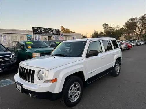 2016 Jeep Patriot Sport FWD photo