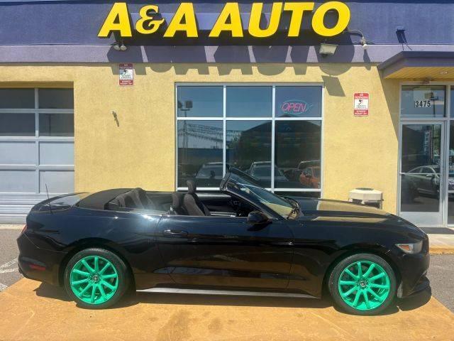 2015 Ford Mustang V6 RWD photo