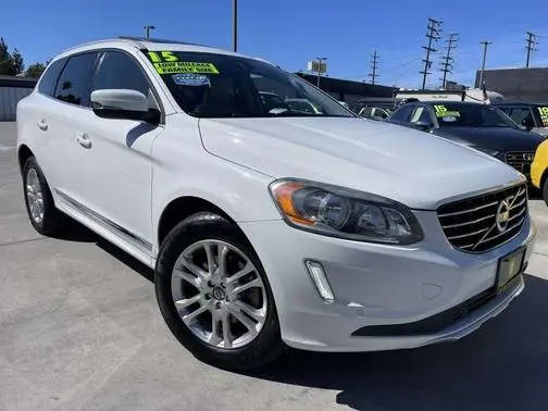 2015 Volvo XC60 T5 Drive-E Platinum FWD photo