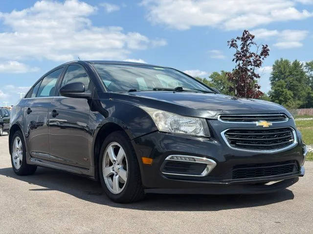 2016 Chevrolet Cruze LT FWD photo