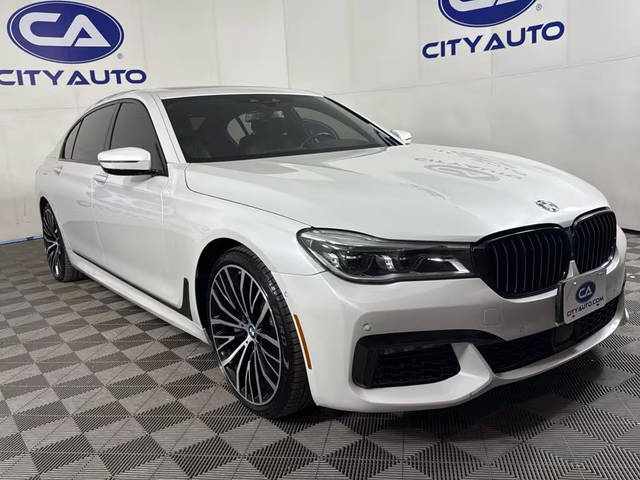 2019 BMW 7 Series 750i xDrive AWD photo