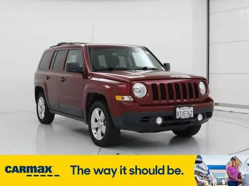 2016 Jeep Patriot Latitude FWD photo