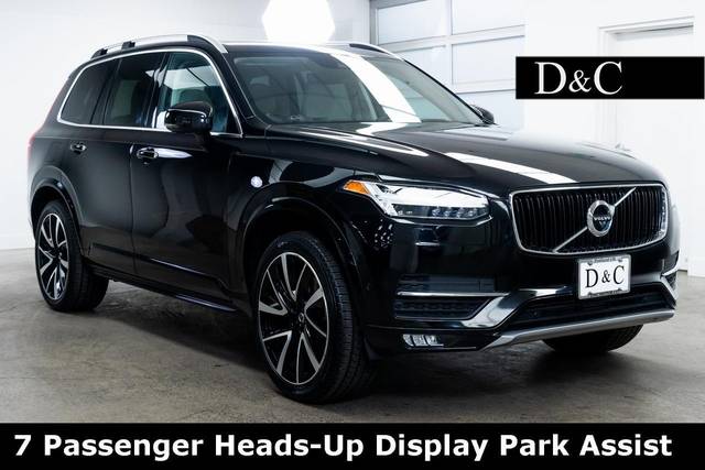 2019 Volvo XC90 Momentum AWD photo