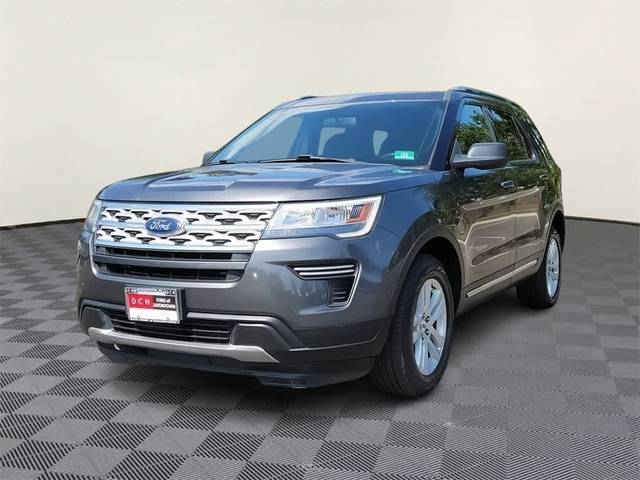 2018 Ford Explorer XLT 4WD photo