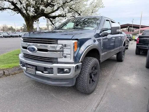 2019 Ford F-350 Super Duty King Ranch 4WD photo