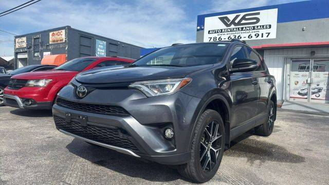 2018 Toyota RAV4 SE FWD photo