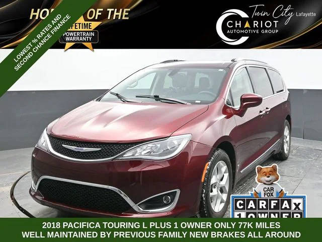 2018 Chrysler Pacifica Minivan Touring L Plus FWD photo