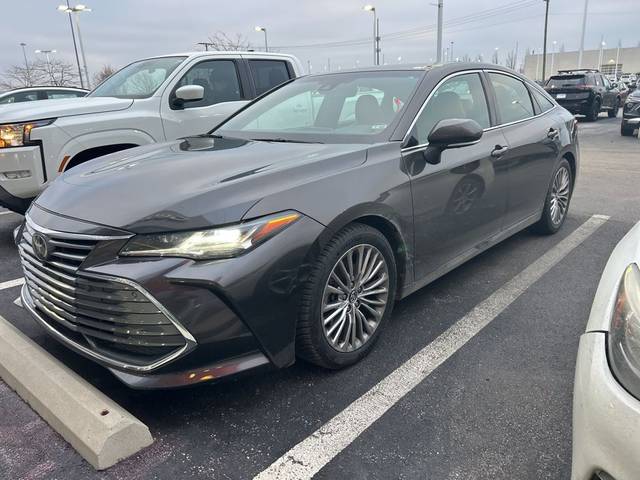 2019 Toyota Avalon Limited FWD photo