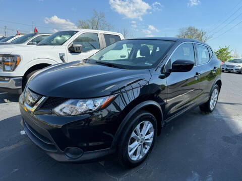 2018 Nissan Rogue Sport S AWD photo