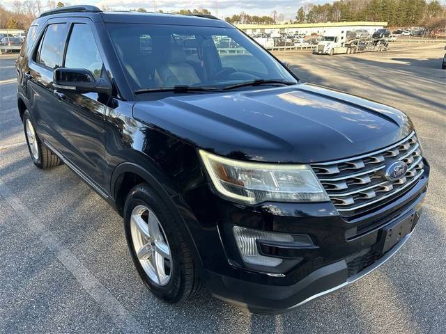 2017 Ford Explorer XLT 4WD photo