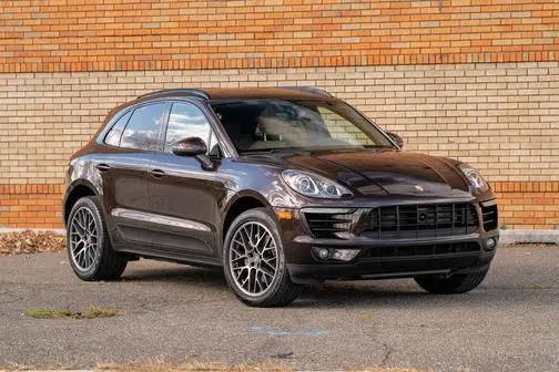 2018 Porsche Macan S AWD photo