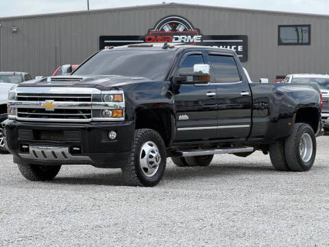2019 Chevrolet Silverado 3500HD High Country 4WD photo