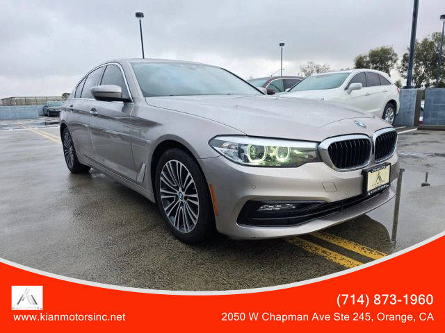 2018 BMW 5 Series 530i RWD photo