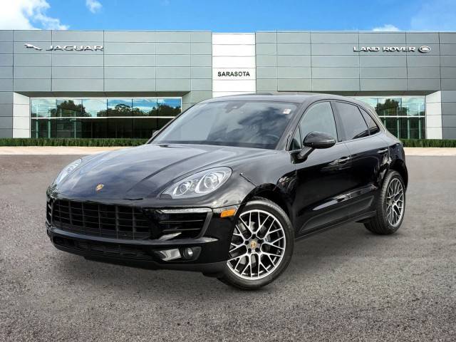 2018 Porsche Macan Sport Edition AWD photo