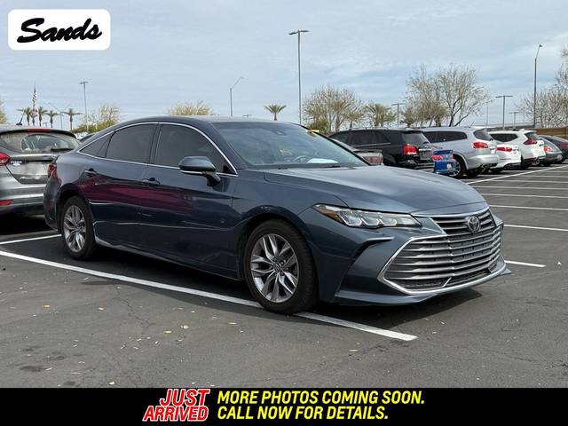 2019 Toyota Avalon XLE FWD photo