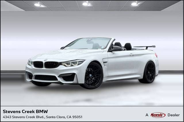2018 BMW M4  RWD photo